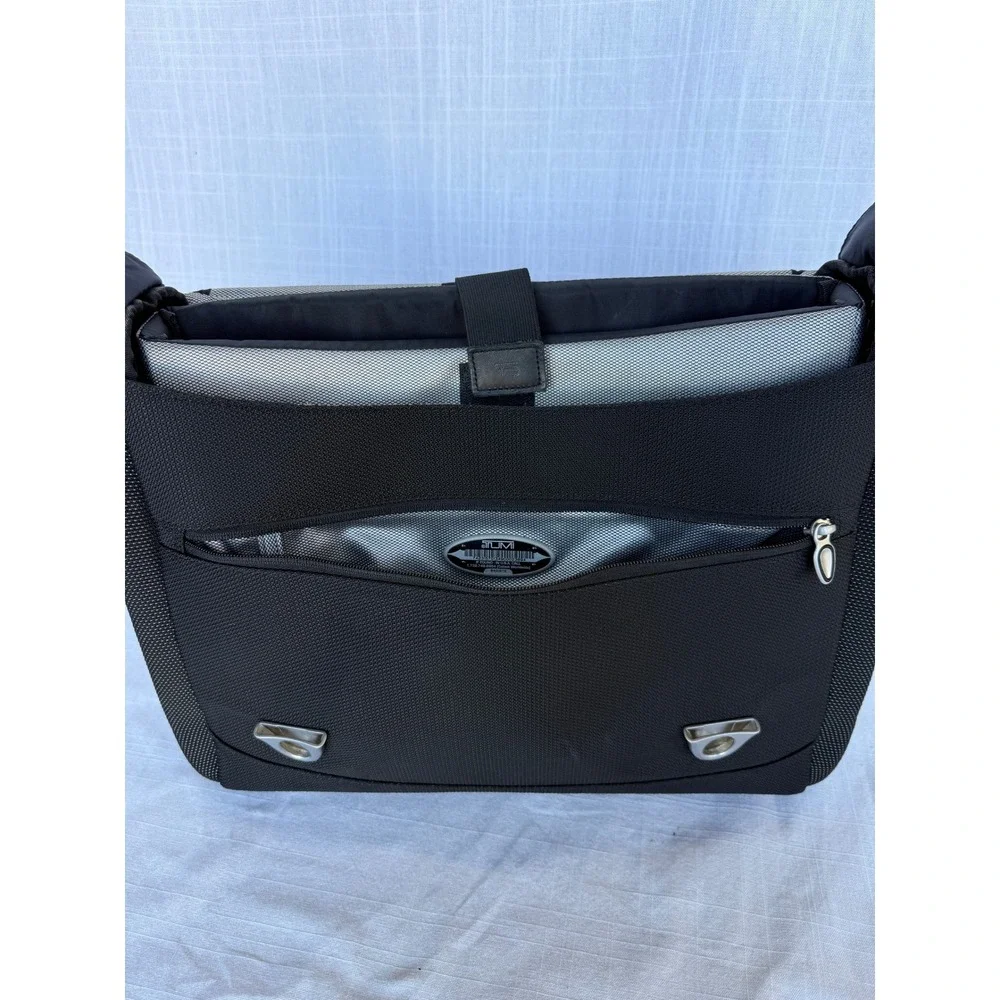 TUMI Messenger Bag T3 Series Flap Briefcase Black Ballistic Nylon 15